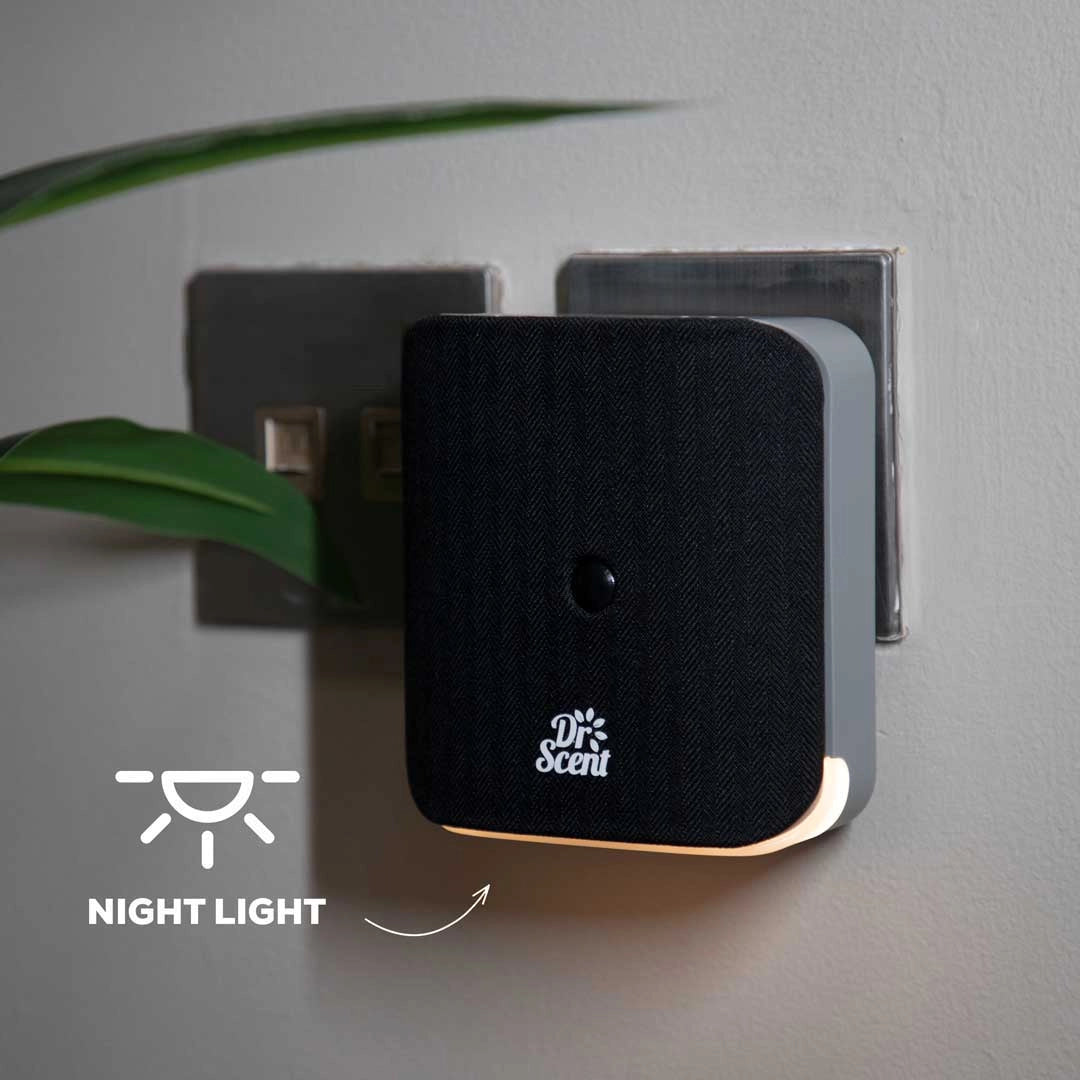 Automatic Plug-In Aroma Diffuser Silver Black